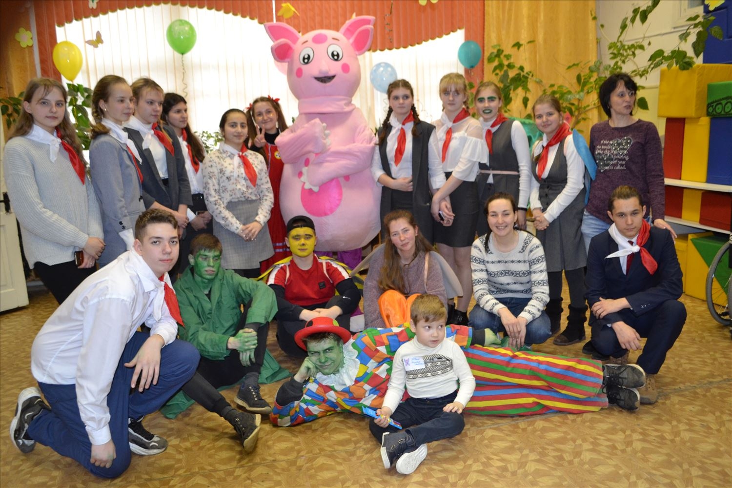 Лунтик и его друзья приехали в Клинцовский реабилитационный центр