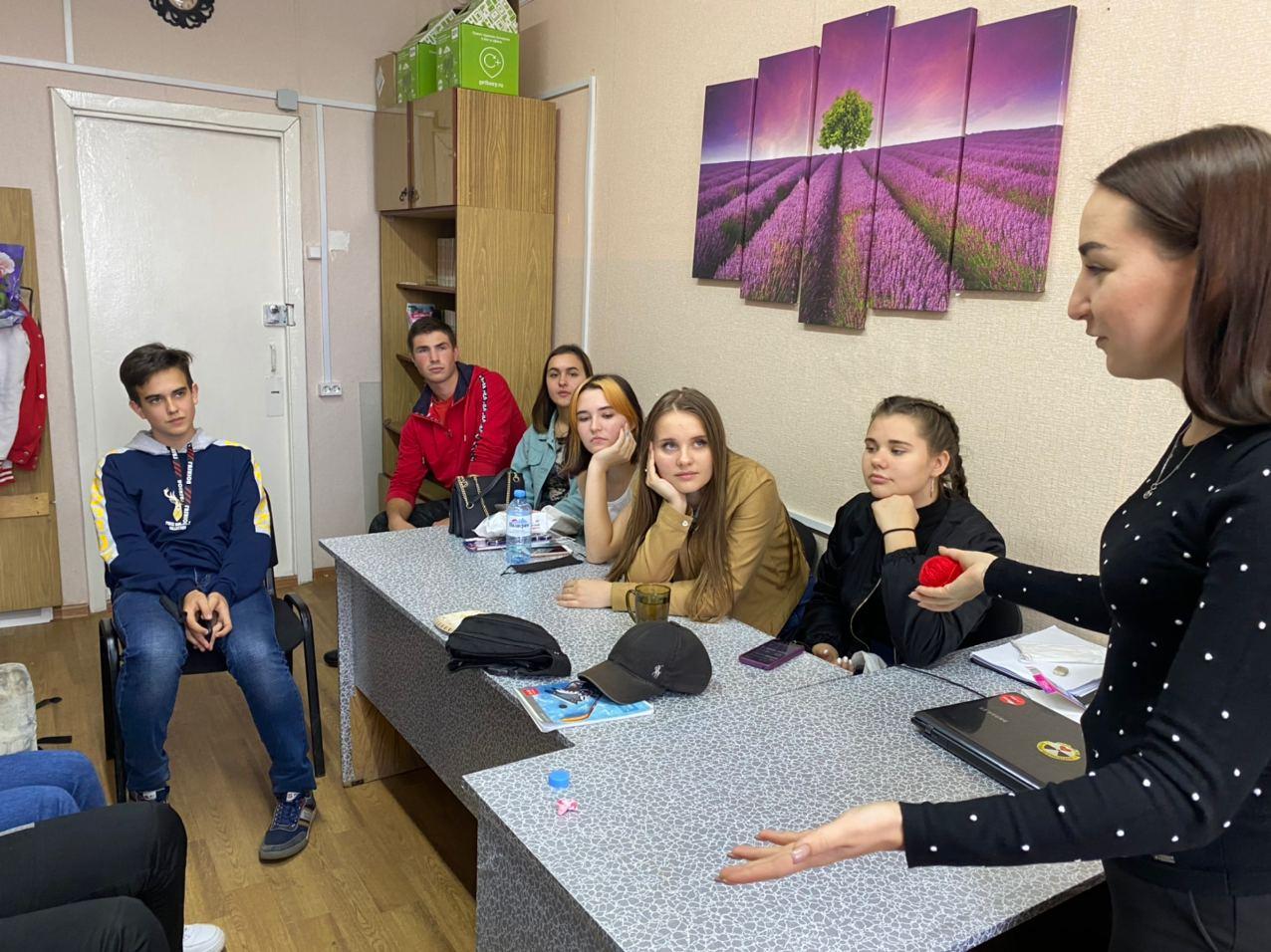 Обучение добровольцев проекта «Активные поколения – время новых возможностей» началось Обучение добровольцев проекта «Активные поколения – время новых возможностей» началось